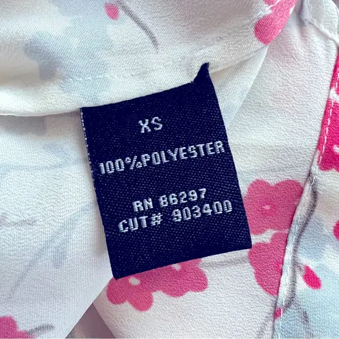 Vertigo Paris Blouse Floral Crochet Smocked Top Pink Red Size XS New with Tag