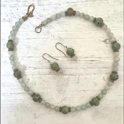 Agate and porcelain gold plated necklace and earrings set