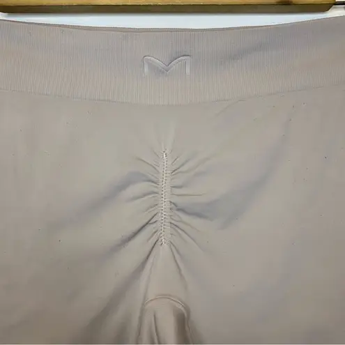 Maidenform M Smoothing Seamless Shorty Shapewear #DMS106 Evening Blush Sz Large