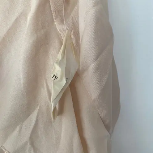 Forever 21 Ruffle Sheer Layering Vest Light Cream Peach Size Medium Versatile Lightweight