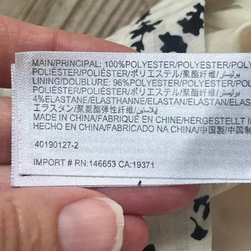 The Fifth Label White And Black Floral Print High Waisted Shorts Size XS