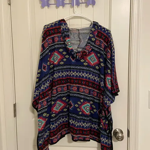 belle du jour NWOT women’s Aztec tribal knit hoodie poncho sweater top medium