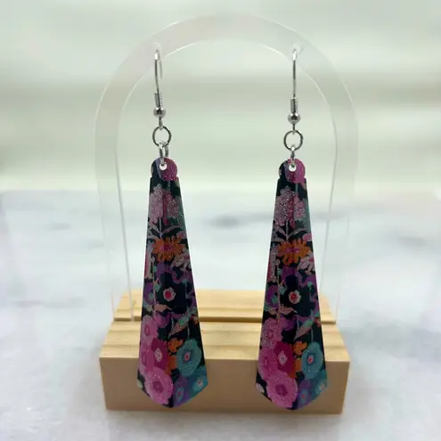 Floral Fantasy Metal Statement Earrings Black