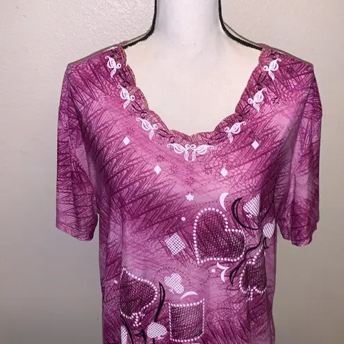 DC Classic Las Vegas Short Sleeve Scalloped V