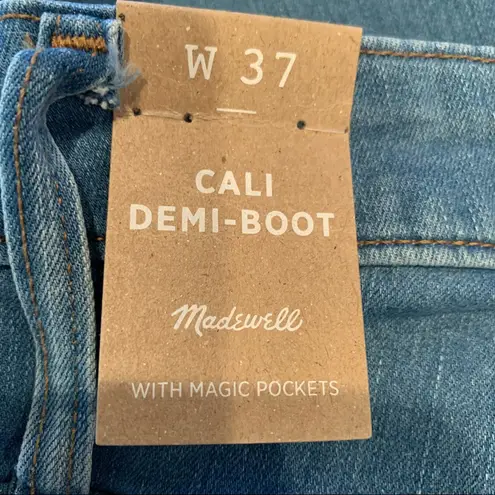 Madewell  Cali Demi Bootcut Raw Crop Jeans Blue Size 37 Warden Wash NWT