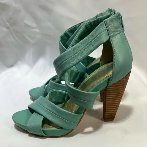 Seychelles Mother of Pearl Mint Leather Heels Sandals Size 6 Colorful Zipper