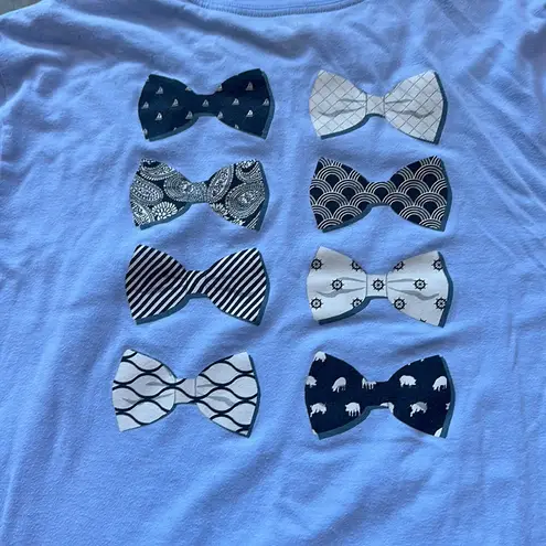 Crown & Ivy Large crown Ivy periwinkle tshirt