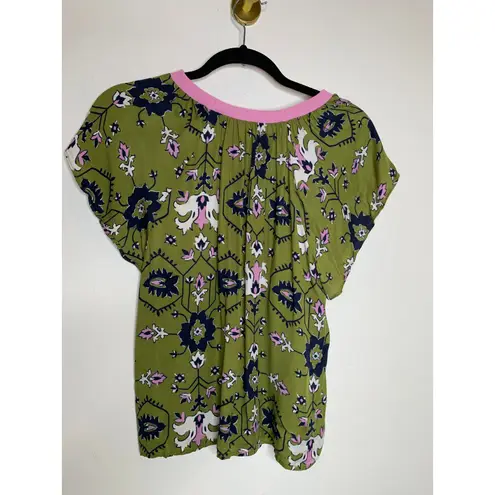 Olivaceous  Soft Rayon FLoral Green Pink Top Sz Small
