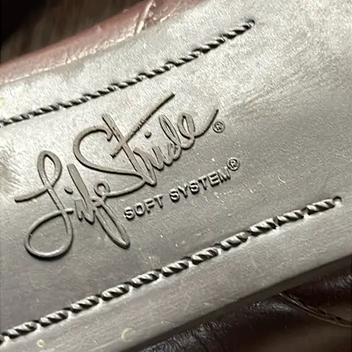 Life Stride Brown Leather Heeled Loafers Size 9 Medium