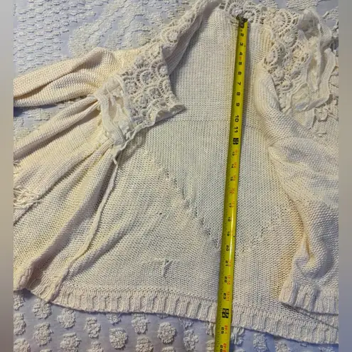 Double Zero Boho Cardigan from  Women’s Size Small Ivory Cream Off White