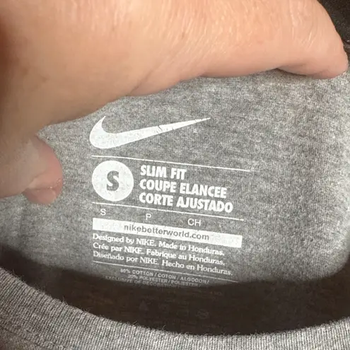 Nike  Women's Gray Chicago Cubs Baseball Tee Size Small