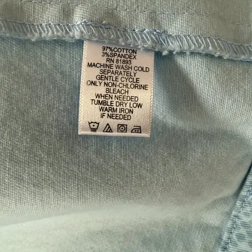 Denim & Co light blue spotted collared 3/4 sleeve jacket size small