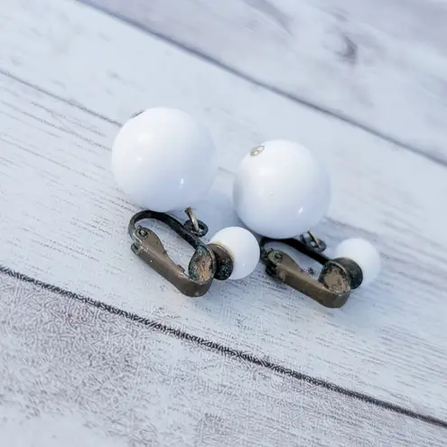 Vintage Clip On Earrings Retro White Duo Ball Dangle