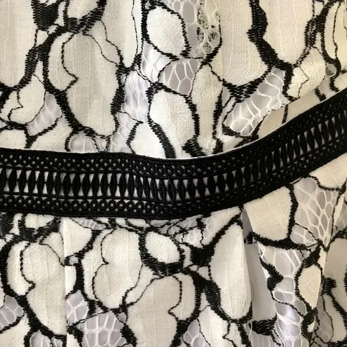 RYSE The Label Layla Halter Neck Black & White Floral Print Lace Romper, sz. S