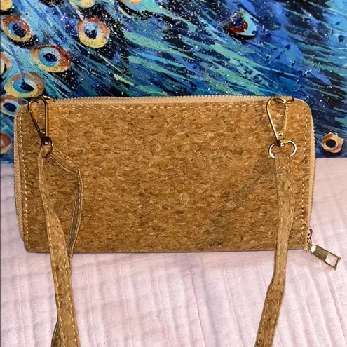 Leaf Patterned Tan Cork Crossbody Bag