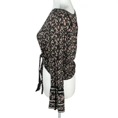 American Eagle  Floral Button Front Crop Top Size Medium