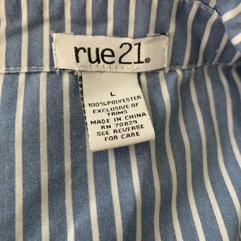 Rue 21  Button Up Long Sleeve Shirt L Blue White Striped Chest Pocket Collared