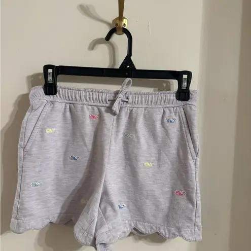 Vineyard vines lounge shorts with multicolor whale detail size M Size M