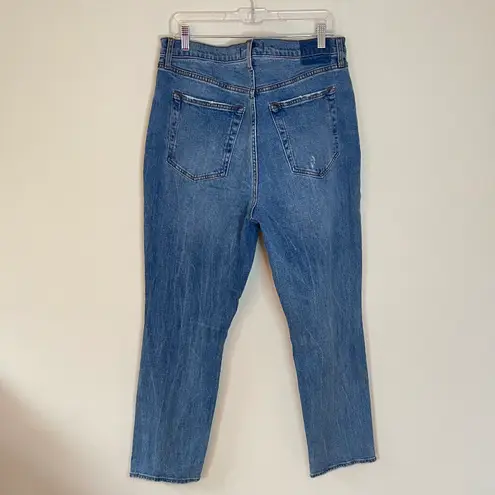 Abercrombie & Fitch Ultra High Rise 90s Slim Straight Distressed Jeans