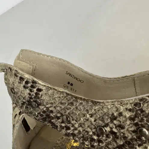 Earthies Sandles Santiago Beige Snake Embossed Leather Studded Edgy Animal 8 B Tan