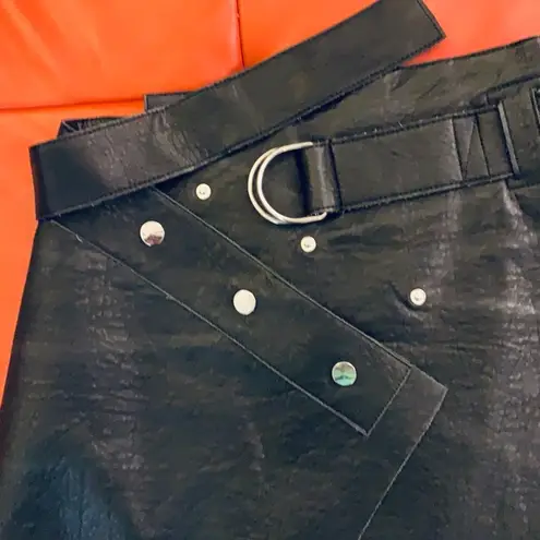 ZARA  WOMAN ASYMMETRIC FAUX LEATHER MINI SKIRT.