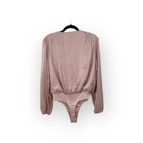 BCBGMAXAZRIA NWT  Rose Pink Shimmer Metallic Surplice Long Sleeve Bodysuit Size L