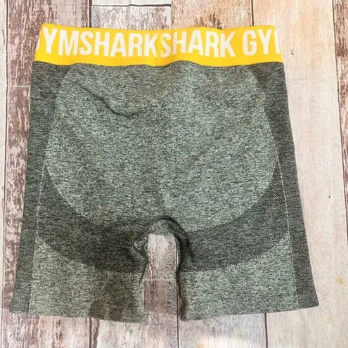 Gymshark  bike short leggings‎ size M