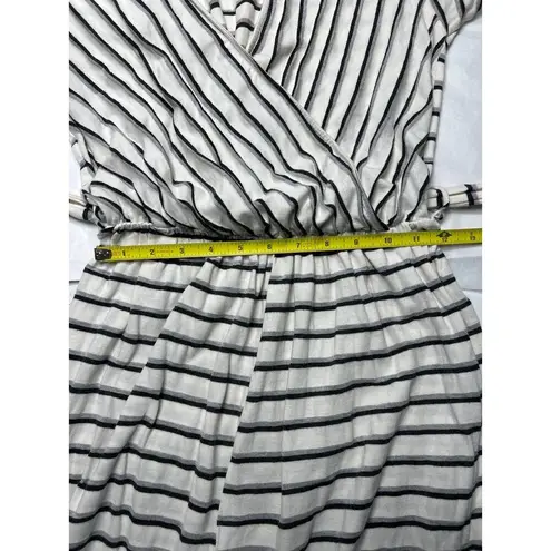 Lush Clothing Lush women’s size medium, striped faux wrap culotte length jumpsuit with belt