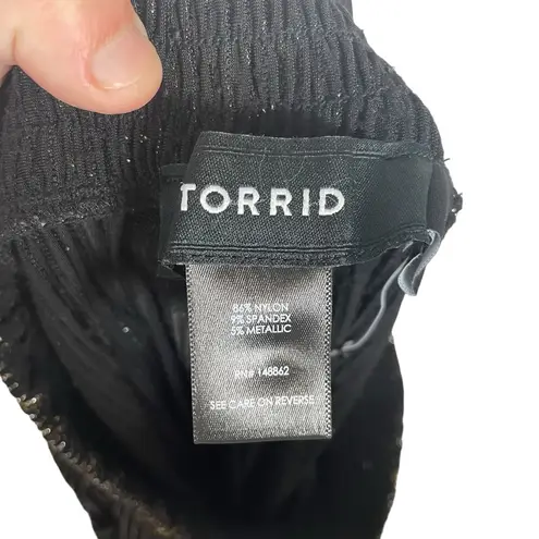 Torrid  Pull On Wide Leg Stretch Lurex High-Rise Pant in Glitter Stripe Size 1X