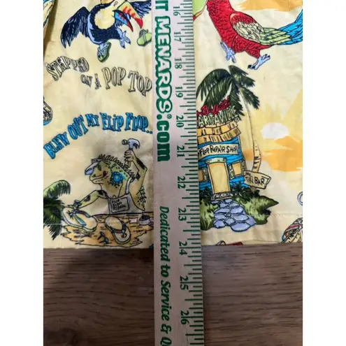 Jimmy Buffett Women Size Medium Button Down Hawaiian Tropical Short Sleeve Shirt Yellow