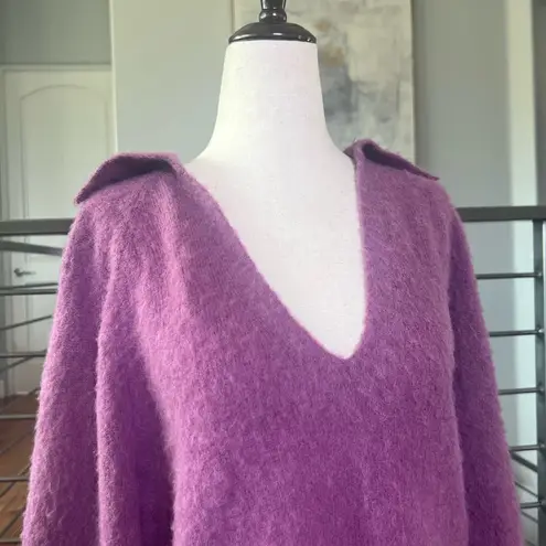 Vince  Brushed V-Neck Polo Alpaca & Wool-Blend Sweater in Pink