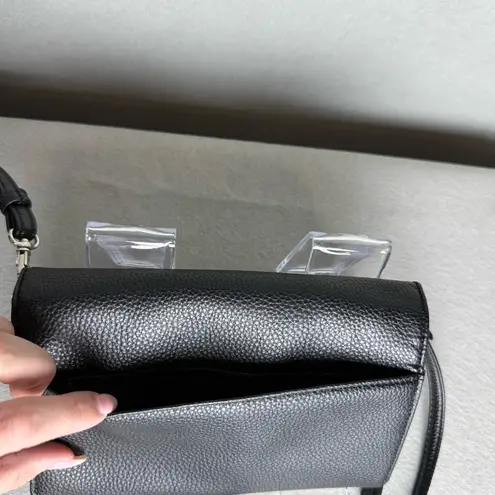 Giani Bernini Rosette Wallet Crossbody Black Faux Leather Crossbody Floral