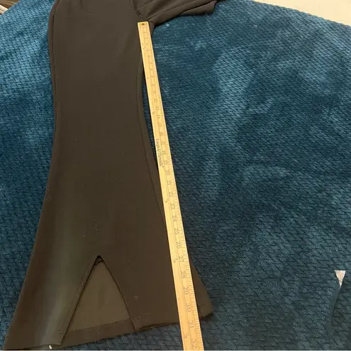 Wdirara Stretch Crepe Black Flared Cutout Hem Women's Side Zip Pants NWT Size M Size M