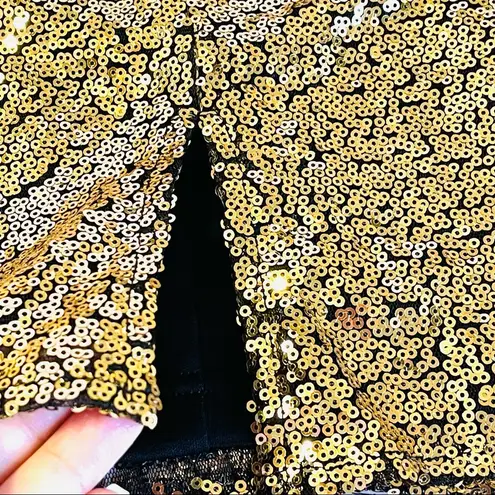 NWT Lulus Luxe Gold Sequin Cutout Bodycon Mini Dress. Size L