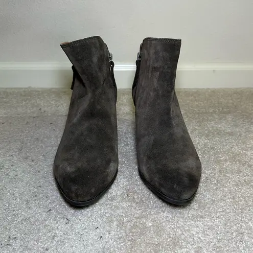 Frye & Co. suede double zip holly ankle booties olive green brown size 9.5