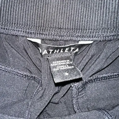 Athleta  black size 6 Athleisure comfortable workout pants