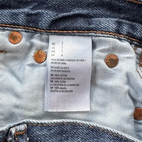 American Eagle  Medium Blue Denim Cutoff Raw Hem Mom Short Size 2