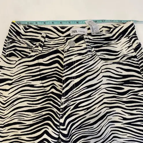 ZARA  Black & White Zebra Print Straight Wide Leg Denim Jeans EUC Sz 8 Cotton