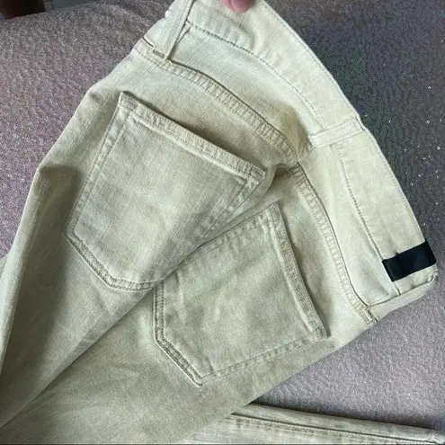 Vince  Relaxed fit Khaki High Waisted Skinny Jeans Size 24