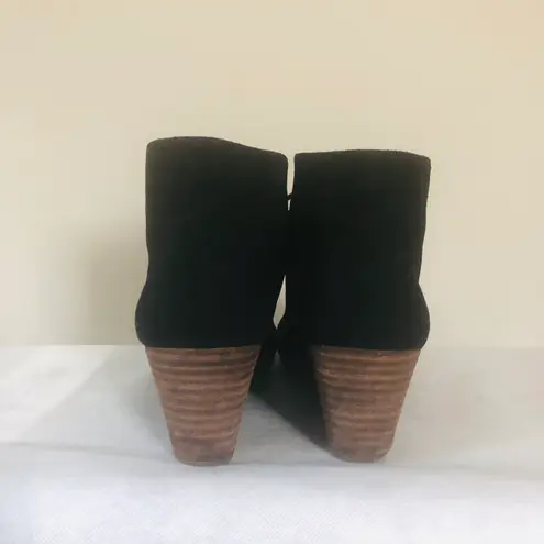 Dr.Scholl’s Dakota Black Faux Suede Ankle Booties