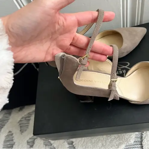 Adrienne Vittadini Noble Grey Pointy Toe Ankle Strap Suede Block Heels Size 6