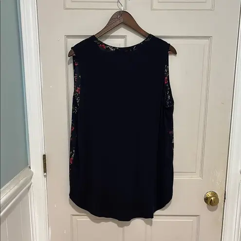 PaperMoon Navy Floral Split Front Sleeveless Blouse Size 1x Office Workwear