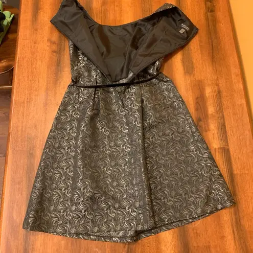 Black Label By Evan-Picone Dress 4 Black Gray Silver Black Patton Belt