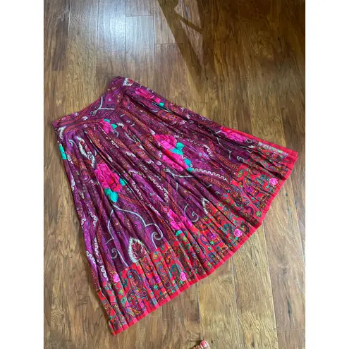 Vintage KENZO Paris Pleated Midi Skirt Paisley Roses Size 38 (fits XS) OLD MONEY Red