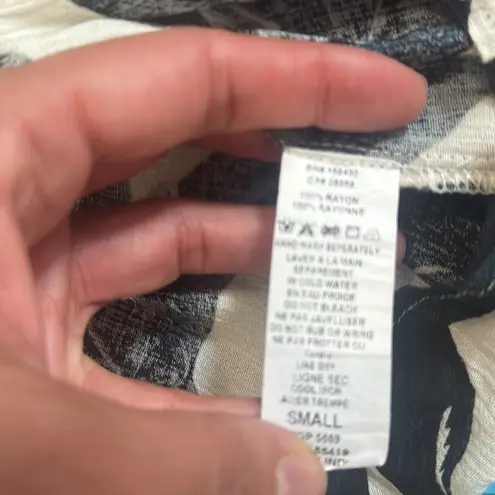 Elan Black and White Leaf Print Wrap Tunic Ruffle Sleeve Gauzy - Image 5