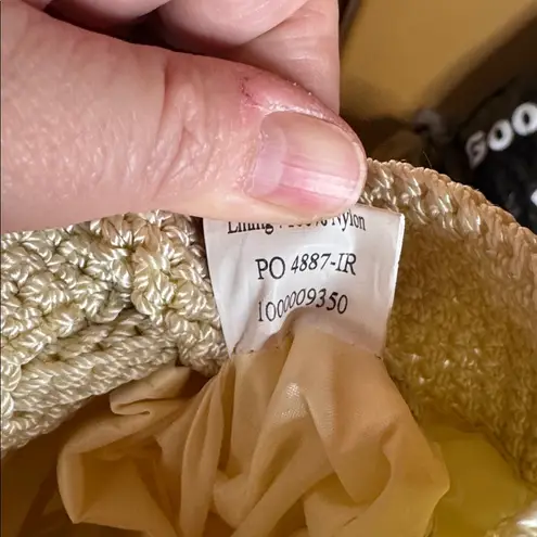 The Sak NWOT Large Dylan Backpack in Crochet w/ Adjustable Backstrap Cream Ivory