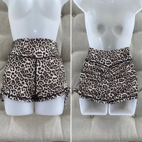 Zyia  Active Cheetah Print Scrunch Shorts Mob Wife S