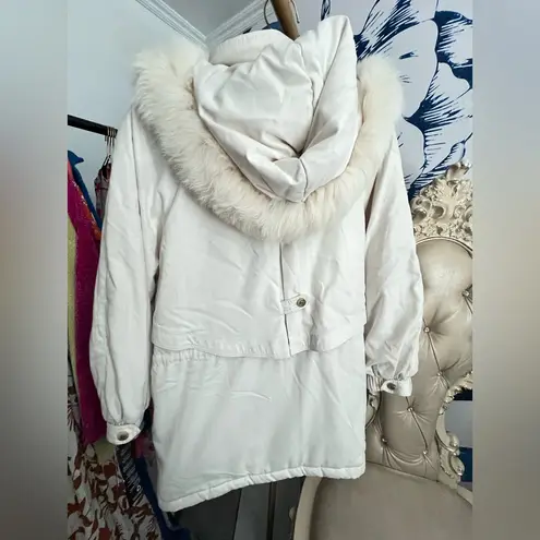 Larry Levine Women's Cream Fox Fur Hooded Jacket