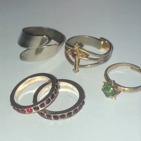 Lot of 5 Vintage Gold Tone & Silver Tone Boho Rings Adjustable & Size 6 & 8