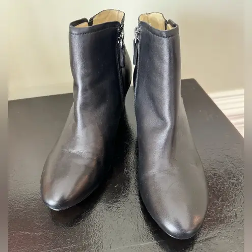 Taryn Rose TR-Devan-1 Leather Block Heel Black Booties